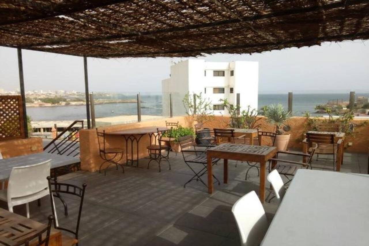 דקר Hotel Le Djoloff מראה חיצוני תמונה