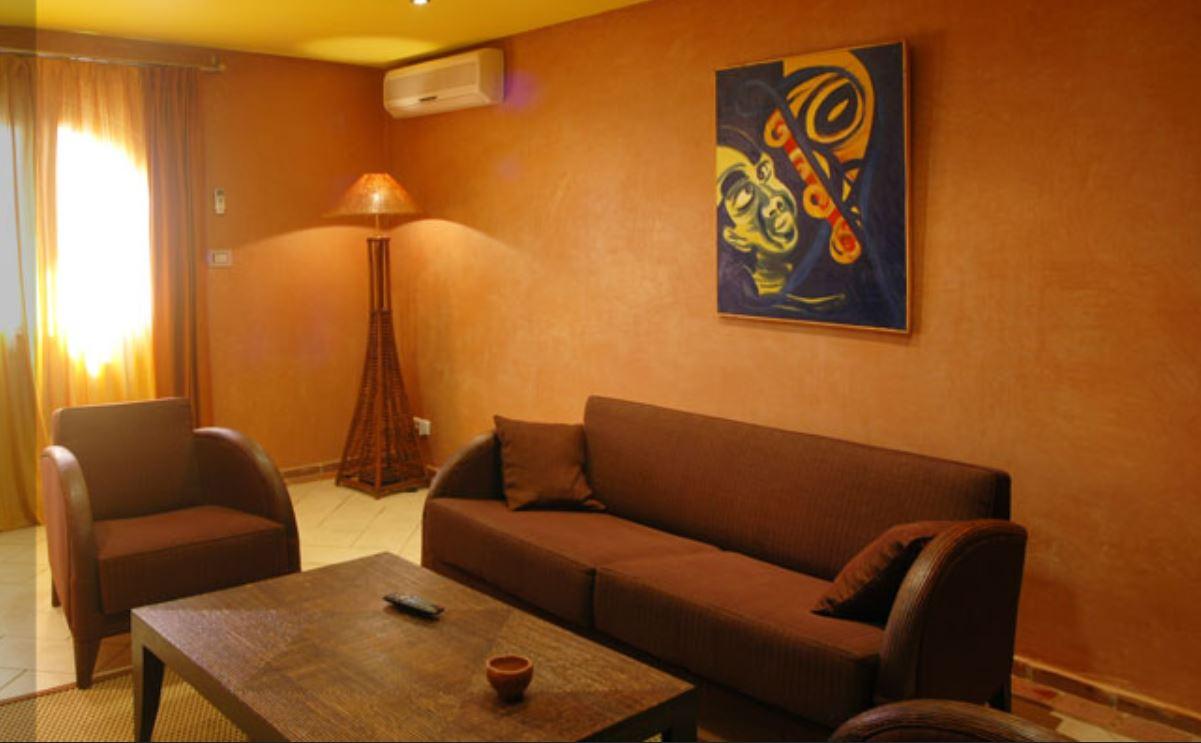 דקר Hotel Le Djoloff מראה חיצוני תמונה